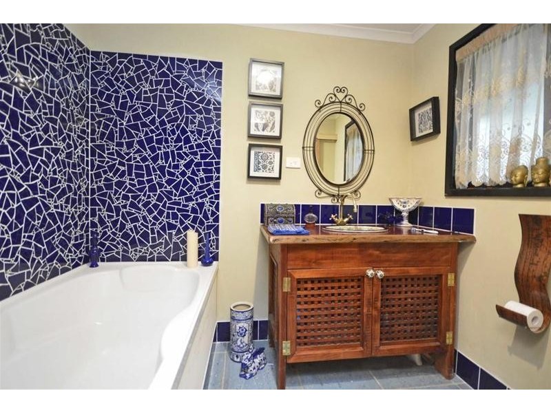 12 Katmai Court, Tamborine Mountain QLD 4272