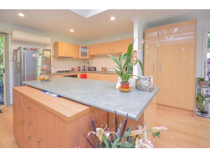 13 Kamet Court, Tamborine Mountain QLD 4272