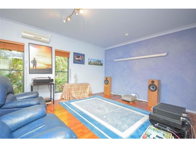 13 Kamet Court, Tamborine Mountain QLD 4272