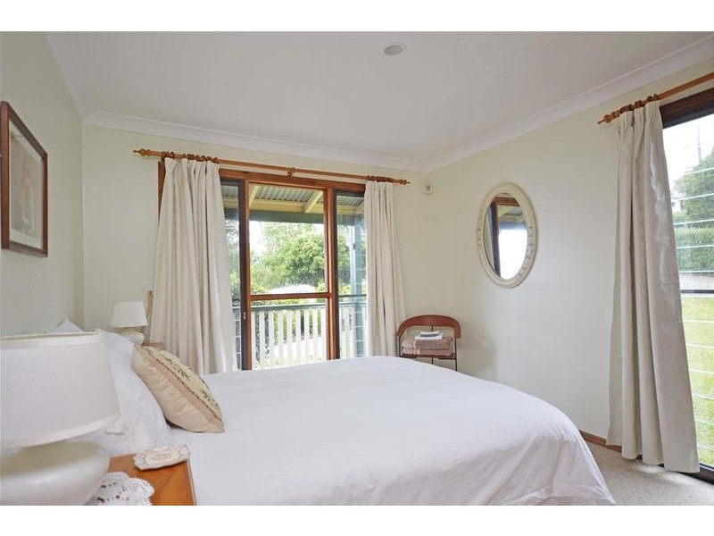 10 Magnetic Drive, Tamborine Mountain QLD 4272