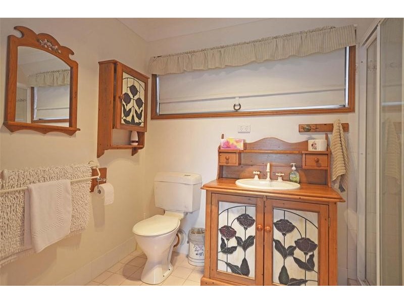 10 Magnetic Drive, Tamborine Mountain QLD 4272