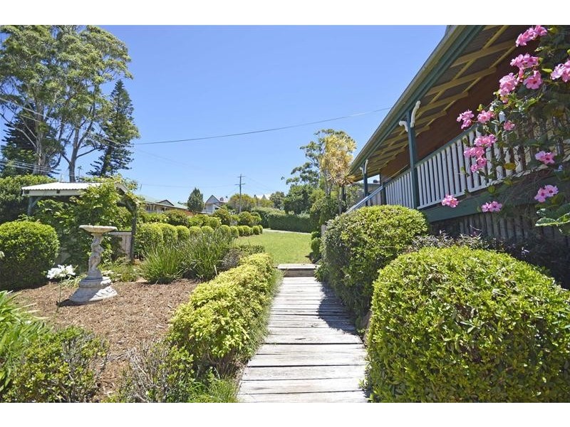 10 Magnetic Drive, Tamborine Mountain QLD 4272