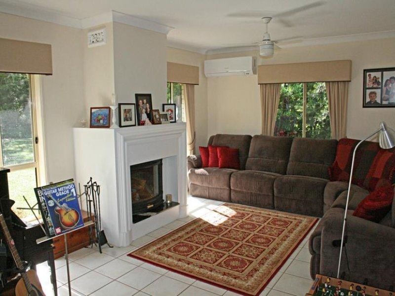 266 Long Road, North Tamborine QLD 4272