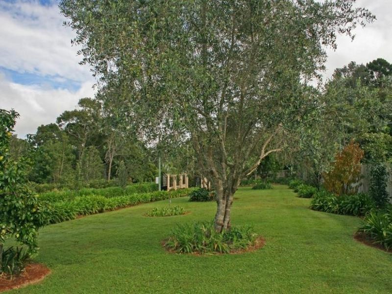 266 Long Road, North Tamborine QLD 4272