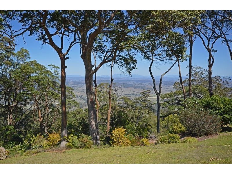 208 Beacon Road, Tamborine Mountain QLD 4272