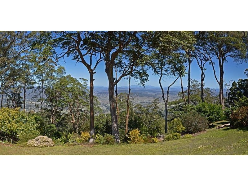 208 Beacon Road, Tamborine Mountain QLD 4272