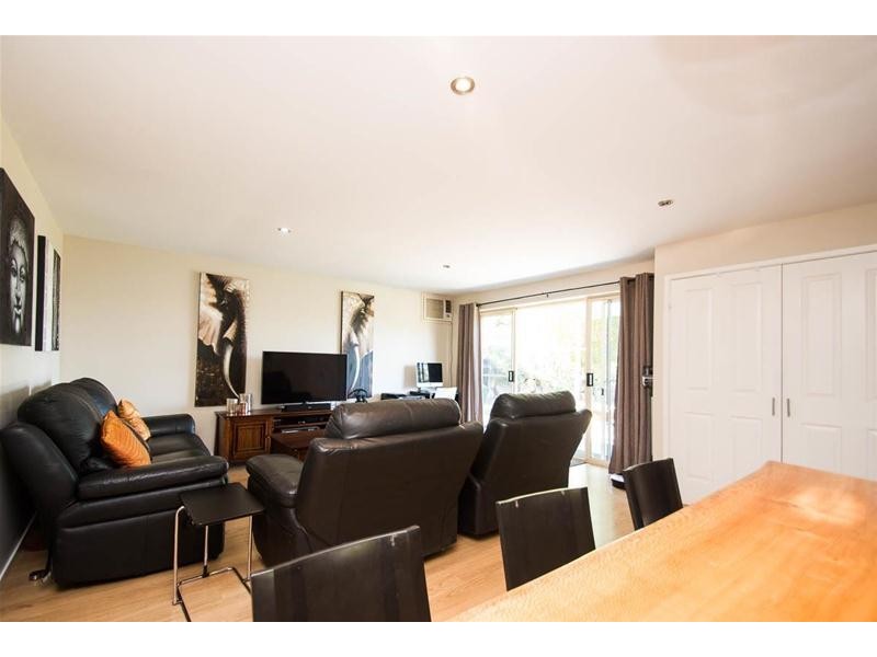 7 Central Avenue, Tamborine Mountain QLD 4272