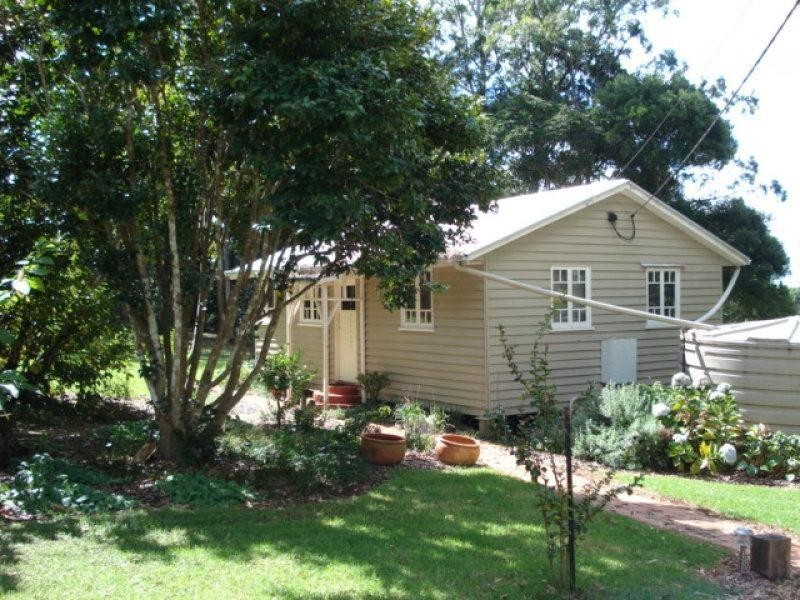 152 Main Western Road, Tamborine Mountain QLD 4272