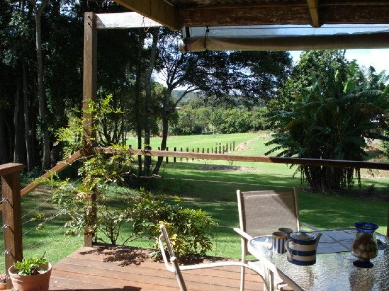 152 Main Western Road, Tamborine Mountain QLD 4272