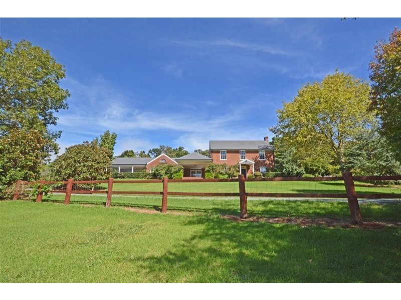 90 Main Western Road, Tamborine Mountain QLD 4272