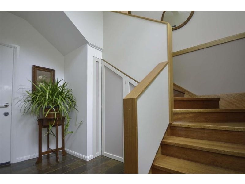 30 Ocean View Parade, Tamborine Mountain QLD 4272