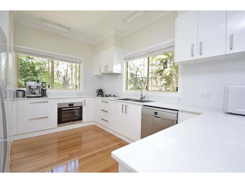 42 Wongawallan Road, Tamborine Mountain QLD 4272