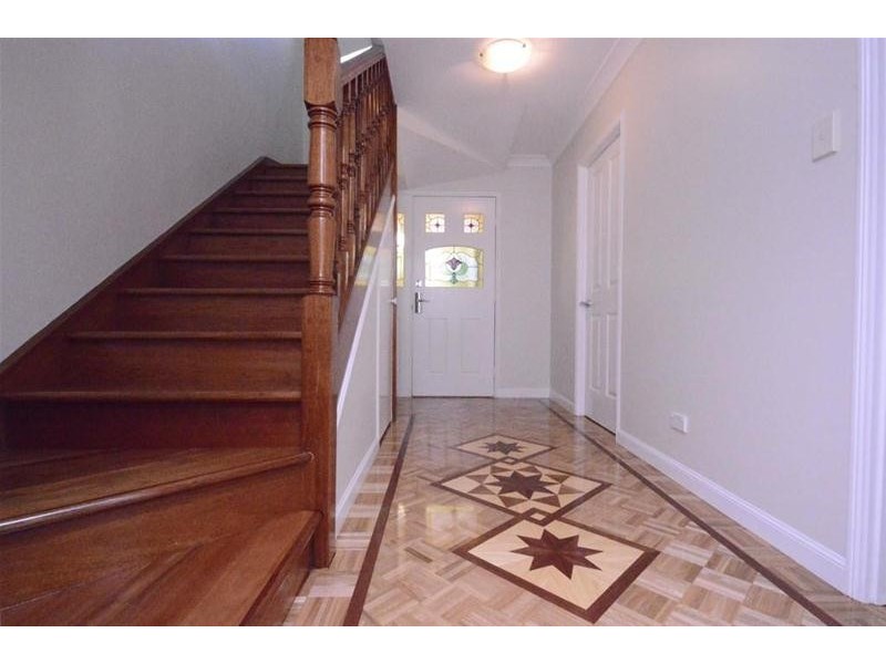 42 Wongawallan Road, Tamborine Mountain QLD 4272