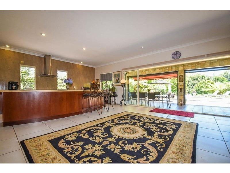 8-12 Fern Street, Tamborine Mountain QLD 4272