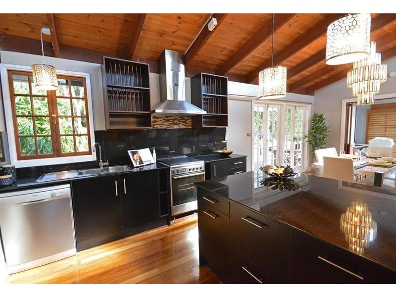 50 Long Road, Tamborine Mountain QLD 4272