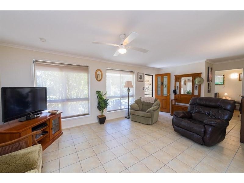 44 MacDonnell Road, Tamborine Mountain QLD 4272