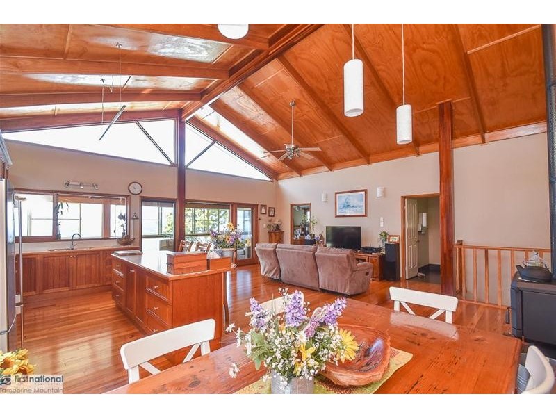 60 Coomera Gorge Drive, Tamborine Mountain QLD 4272