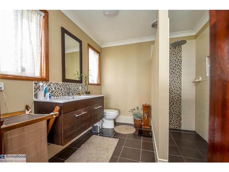 60 Coomera Gorge Drive, Tamborine Mountain QLD 4272