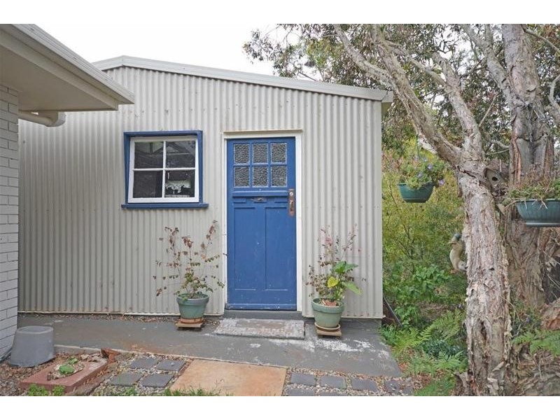 12 Nicolet Drive, Tamborine Mountain QLD 4272