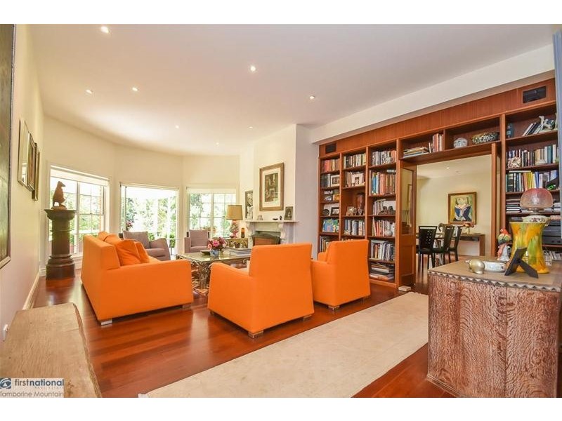 37 Yuulong Street, Tamborine Mountain QLD 4272