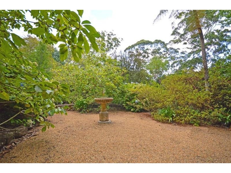 37 Yuulong Street, Tamborine Mountain QLD 4272