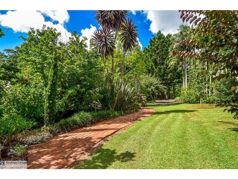37 Yuulong Street, Tamborine Mountain QLD 4272