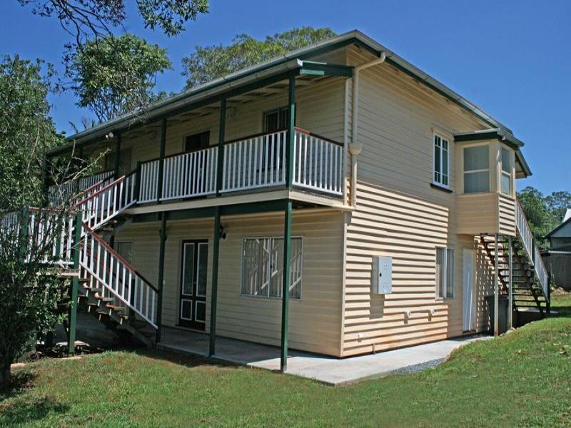 13 Beacon Road, North Tamborine QLD 4272