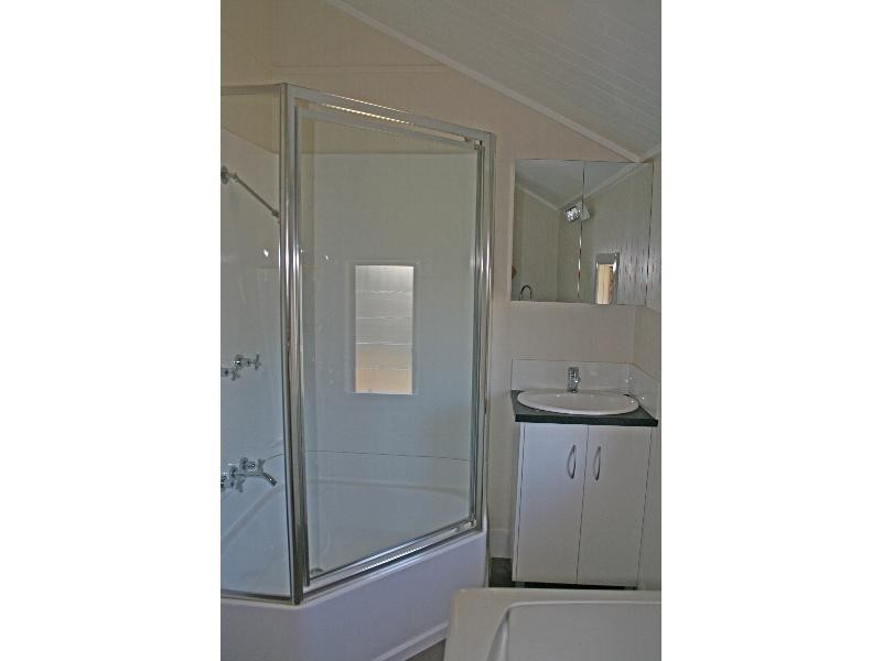 13 Beacon Road, North Tamborine QLD 4272