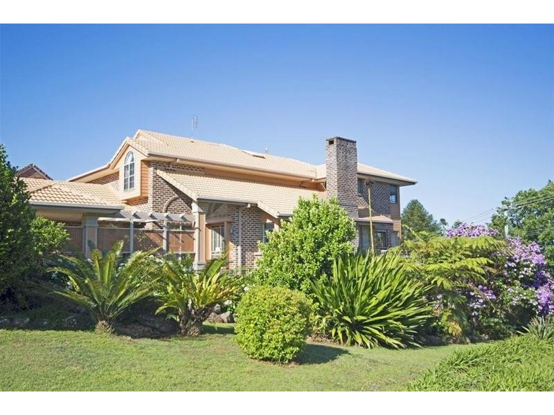 1 Tweed Heads Av, Tamborine Mountain QLD 4272