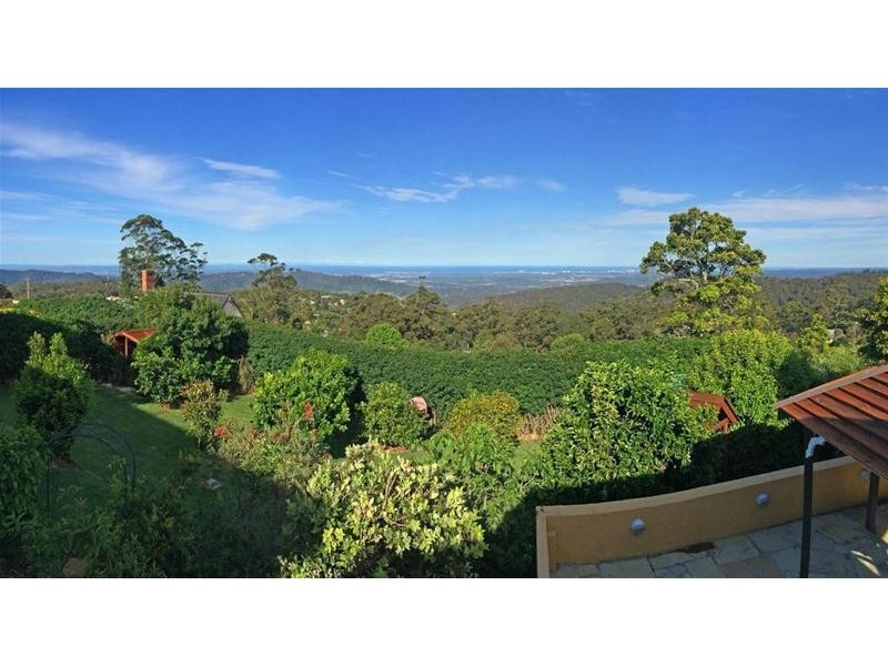 26 Paradise Drive, Tamborine Mountain QLD 4272