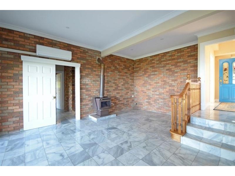 26 Paradise Drive, Tamborine Mountain QLD 4272