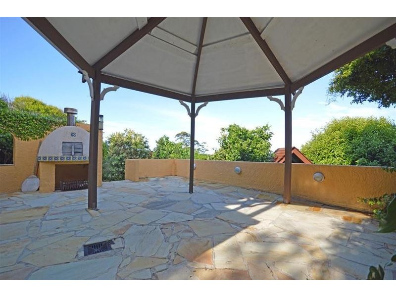 26 Paradise Drive, Tamborine Mountain QLD 4272