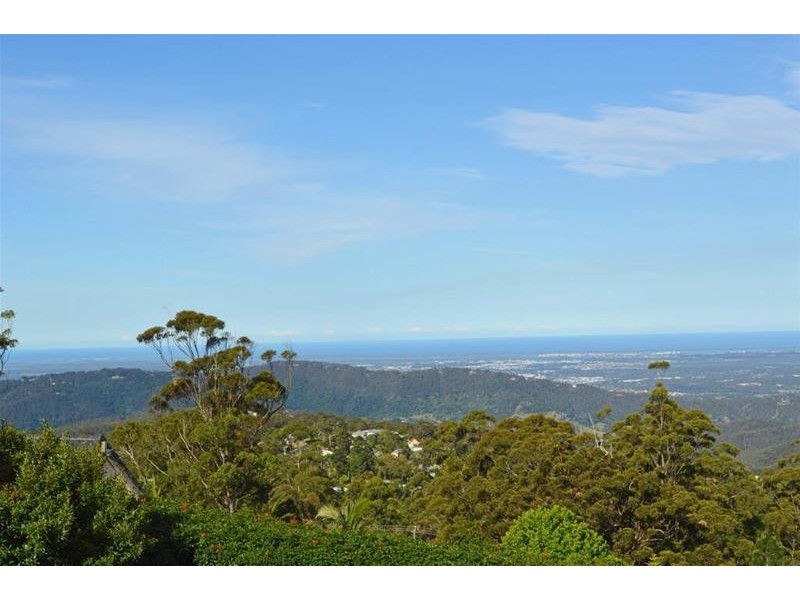 26 Paradise Drive, Tamborine Mountain QLD 4272