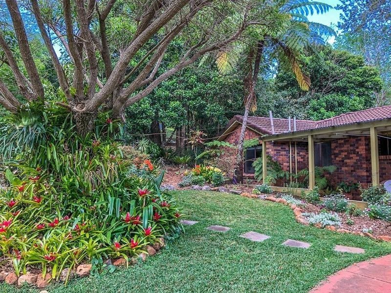 10 Winema Drive, Tamborine Mountain QLD 4272