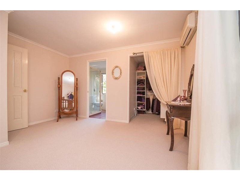 10 Winema Drive, Tamborine Mountain QLD 4272