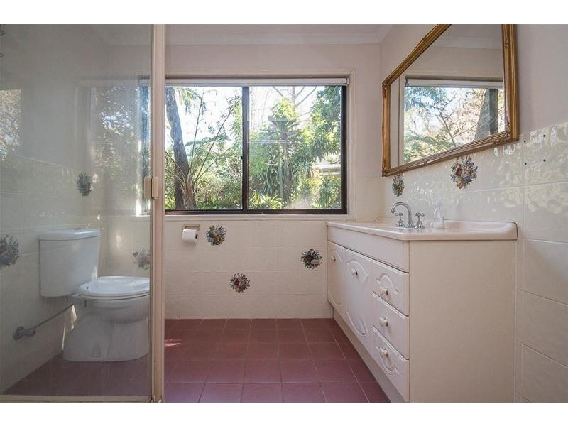 10 Winema Drive, Tamborine Mountain QLD 4272