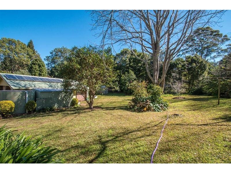 10 Winema Drive, Tamborine Mountain QLD 4272