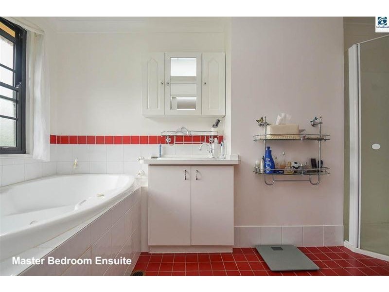 5-7 Platt Place, Tamborine Mountain QLD 4272