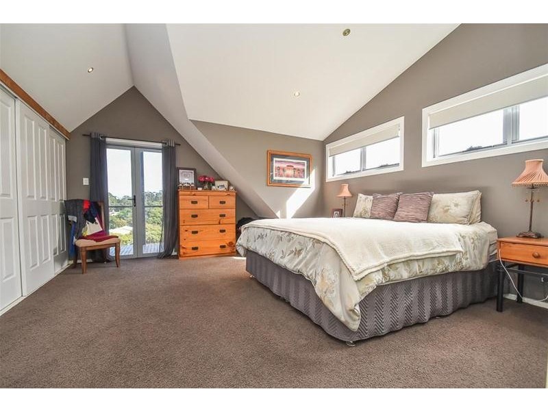 12 Meron Court, Tamborine Mountain QLD 4272