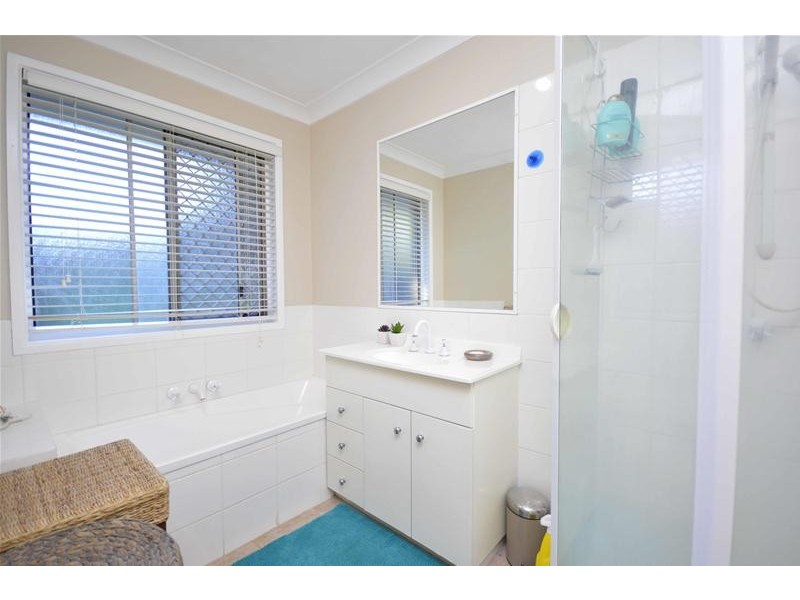 57 Pacific Parade, Tamborine Mountain QLD 4272