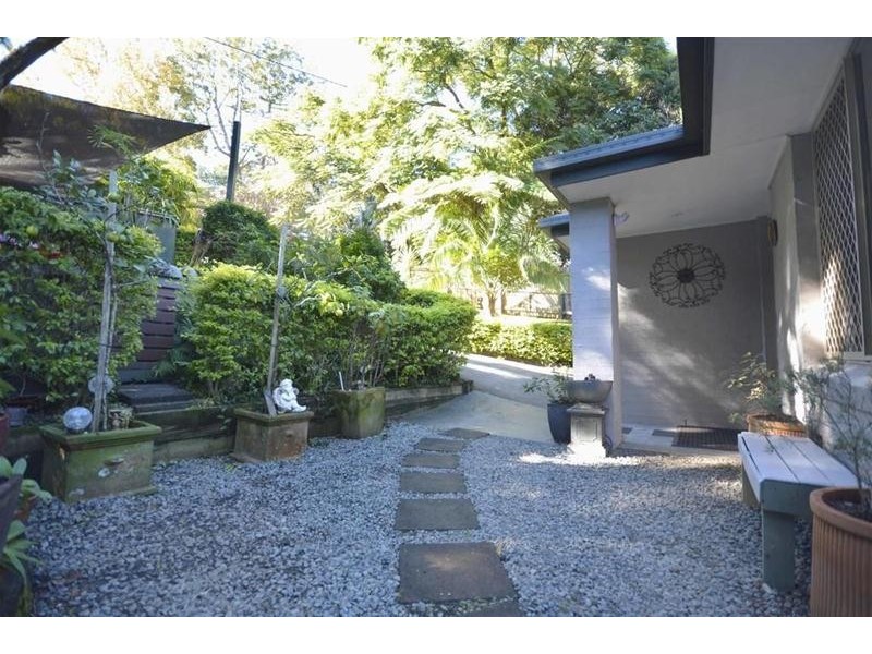 57 Pacific Parade, Tamborine Mountain QLD 4272