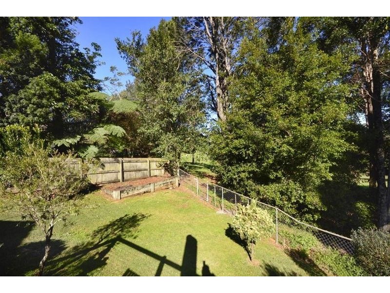 57 Pacific Parade, Tamborine Mountain QLD 4272