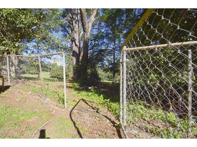 57 Pacific Parade, Tamborine Mountain QLD 4272