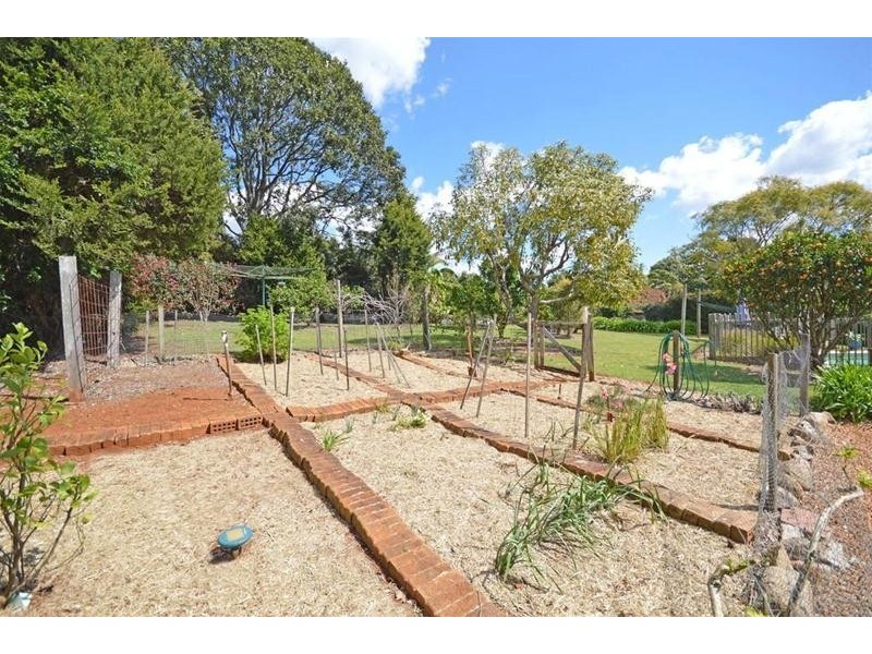 29 Chalmette Drive, North Tamborine QLD 4272