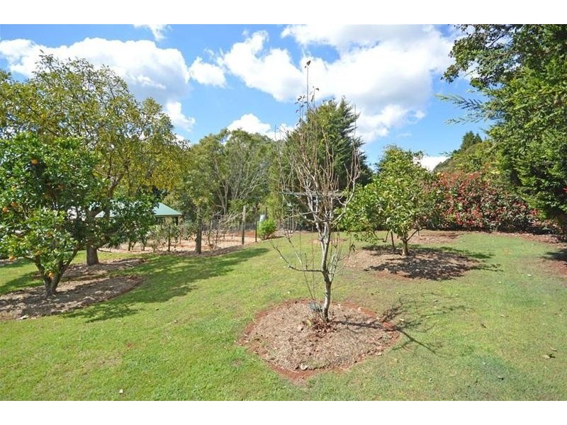 29 Chalmette Drive, North Tamborine QLD 4272