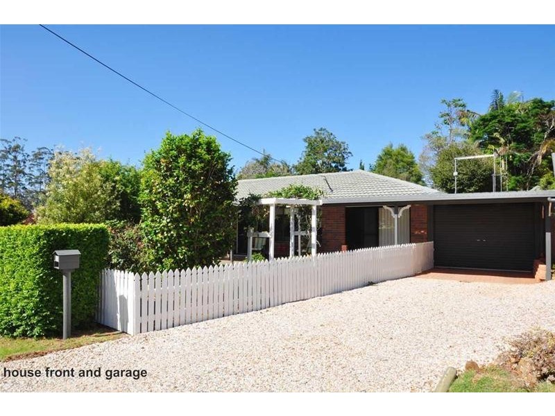 10 Corypha Court, Tamborine Mountain QLD 4272