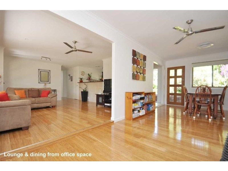 10 Corypha Court, Tamborine Mountain QLD 4272