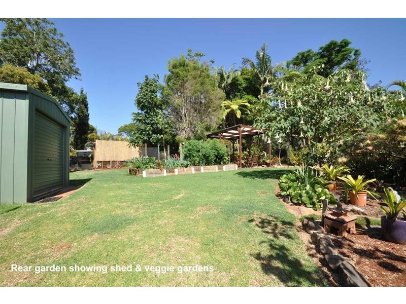 10 Corypha Court, Tamborine Mountain QLD 4272