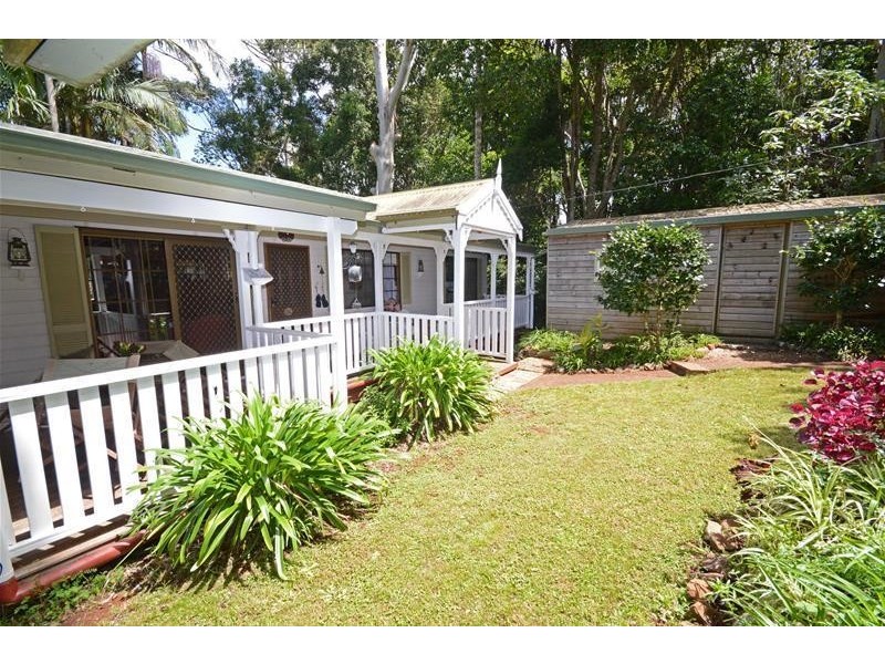 9 Wongawallan Road, Tamborine Mountain QLD 4272