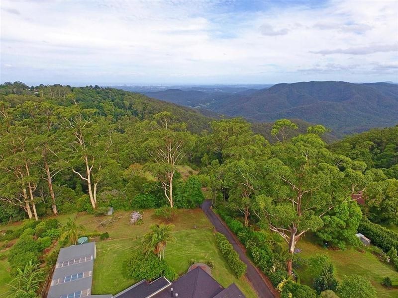 85 Bateke Road, Tamborine Mountain QLD 4272